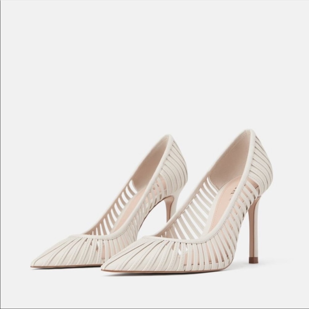 NWT Zara White Heeled Shoes